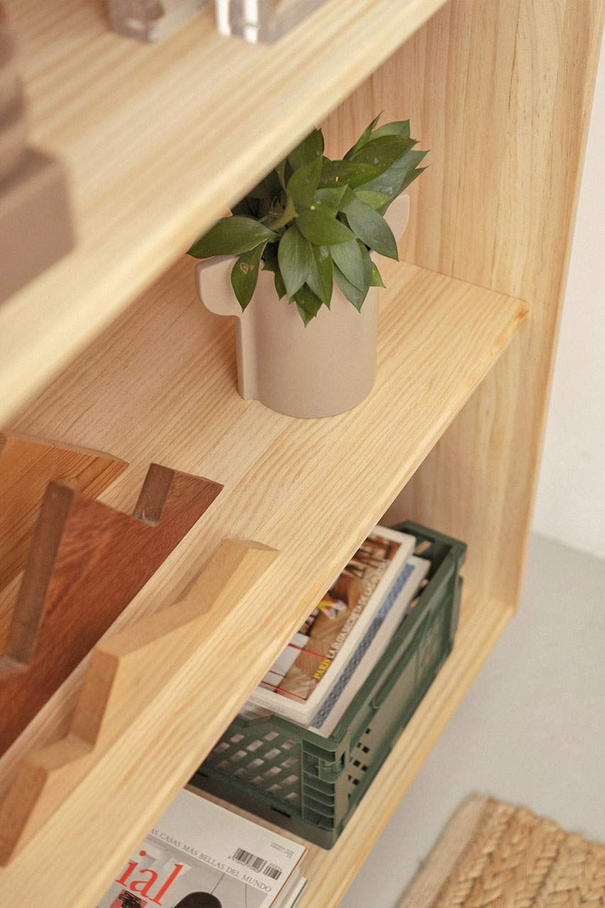 Imagen de ambiente 2 para:Estantería librería pequeña de madera